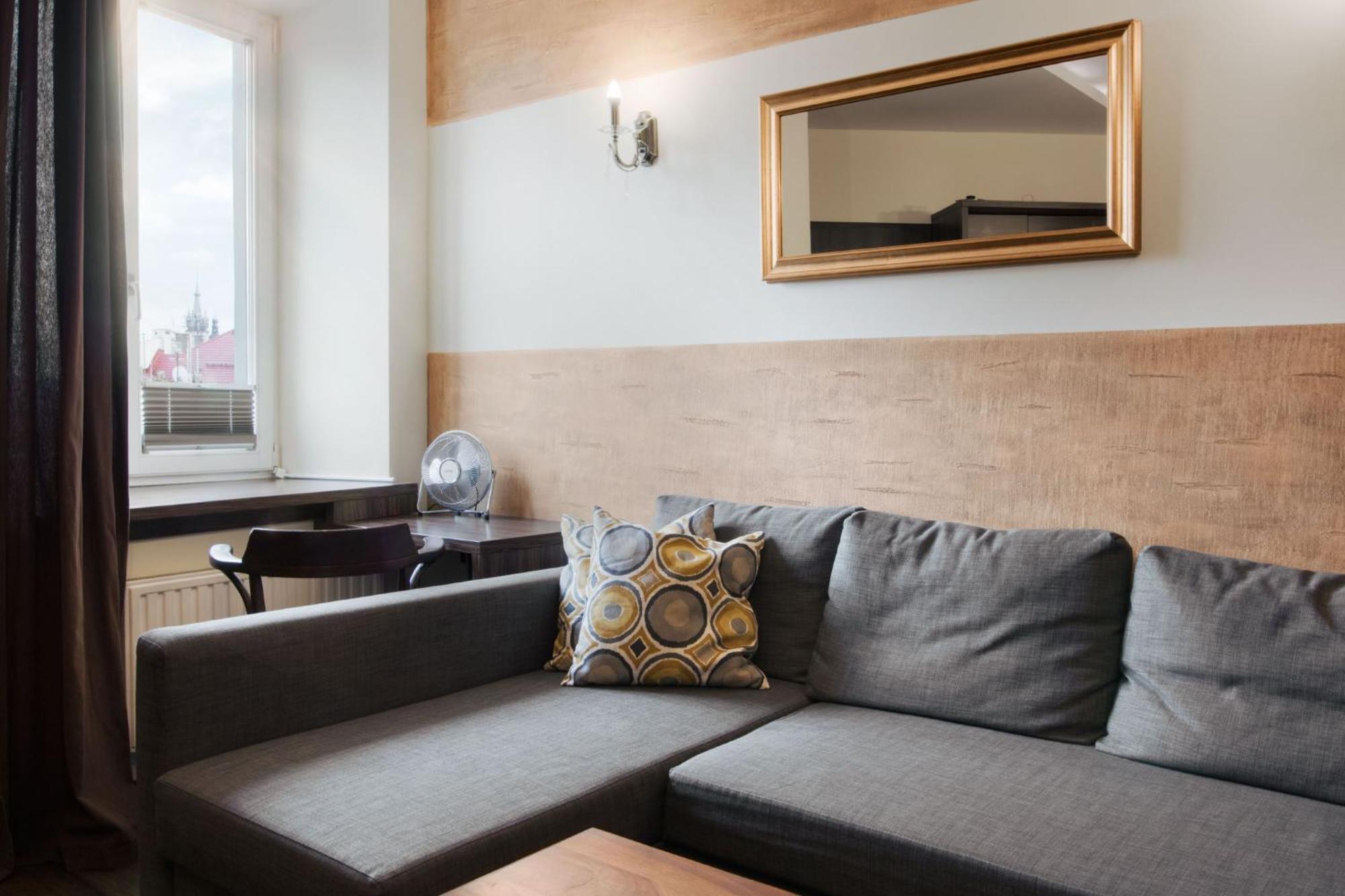 Yourplace Biskupia Old Town Apartments Krakow Ngoại thất bức ảnh