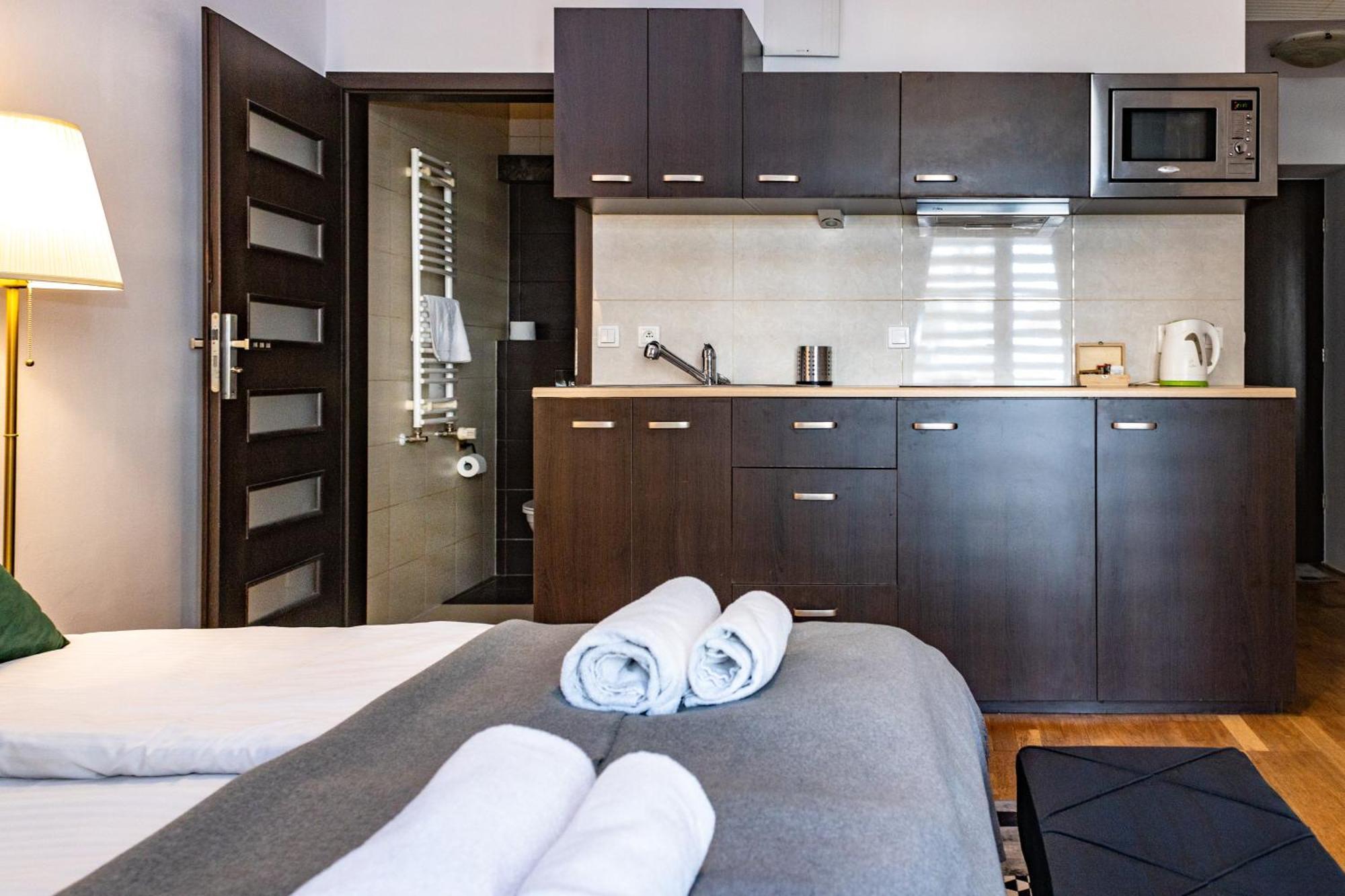 Yourplace Biskupia Old Town Apartments Krakow Ngoại thất bức ảnh